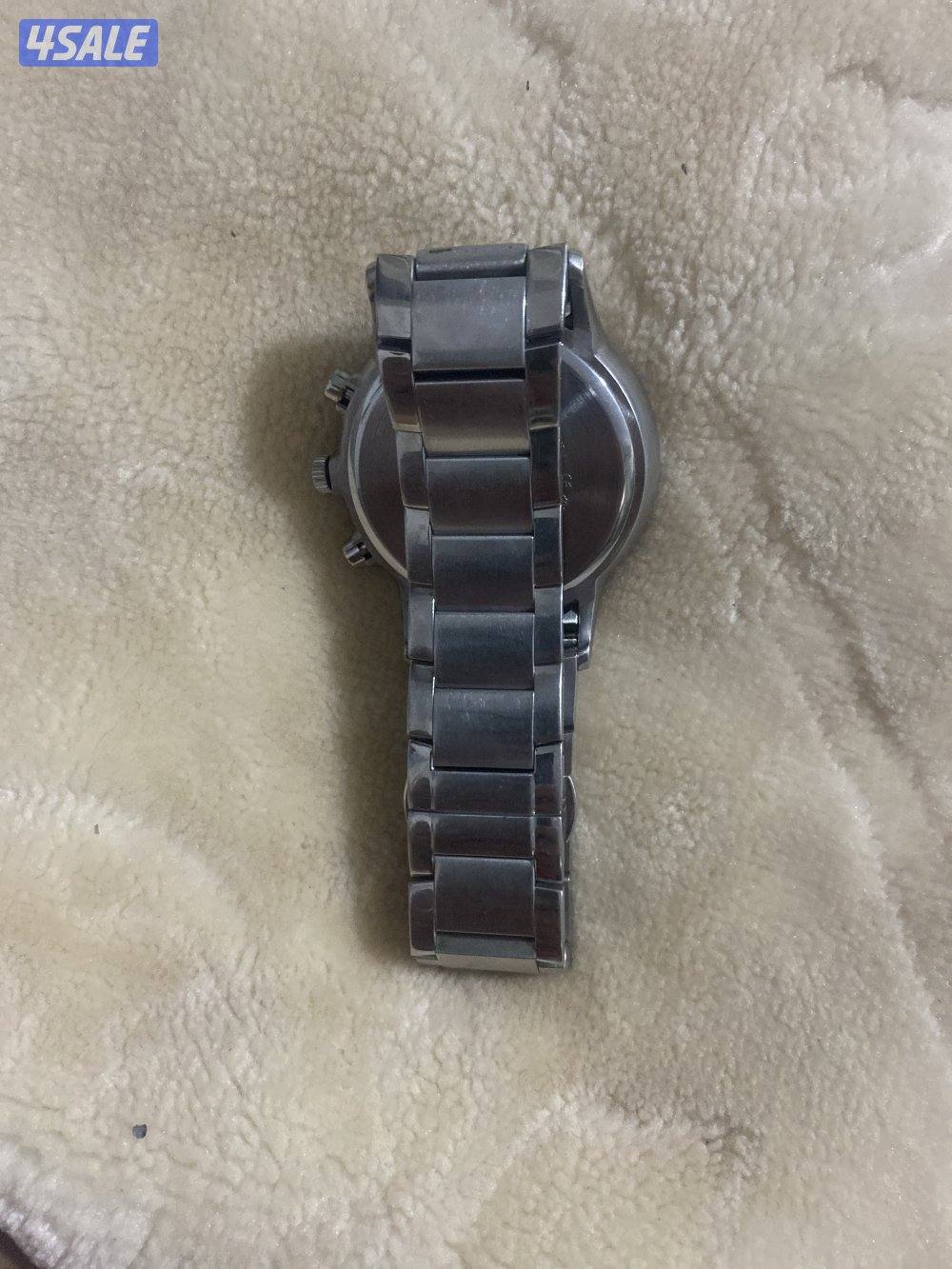 ساعة فاخرة آرماني اصلية شبه جديده1