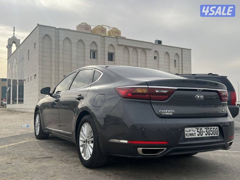 للبيع كياكادنزا موديل 20182