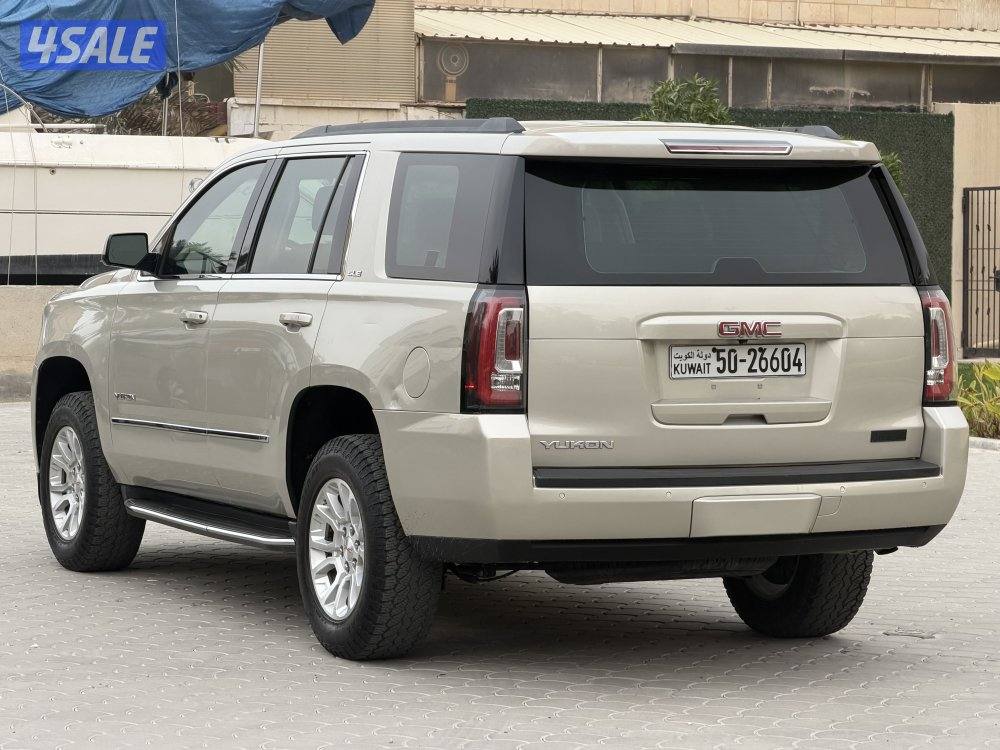 للبيع يوكن 2017 بحالة ممتازة3