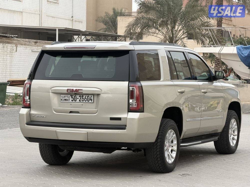 للبيع يوكن 2017 بحالة ممتازة4