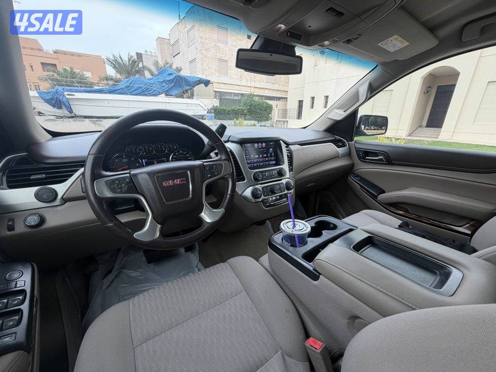 للبيع يوكن 2017 بحالة ممتازة5