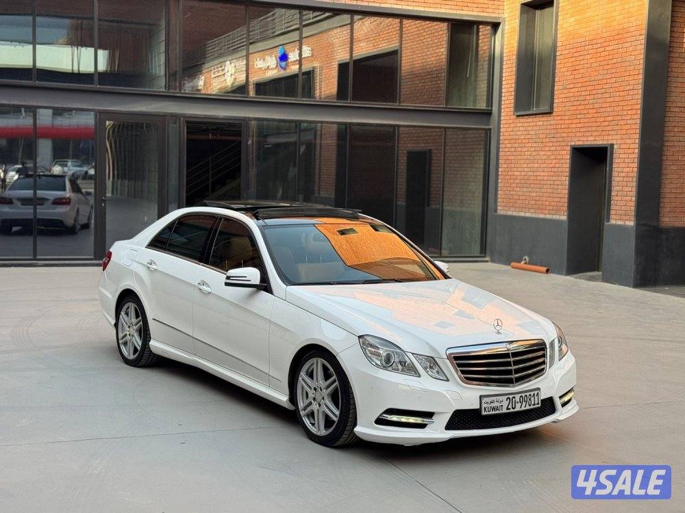 مرسيديس E300 موديل ٢٠١٣ عداد ١٠٠ الف سيرفيس وكالة البشر شرط الفحص1