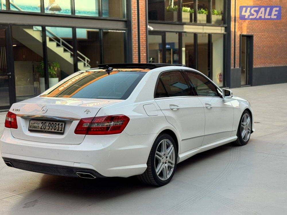 مرسيديس E300 موديل ٢٠١٣ عداد ١٠٠ الف سيرفيس وكالة البشر شرط الفحص5
