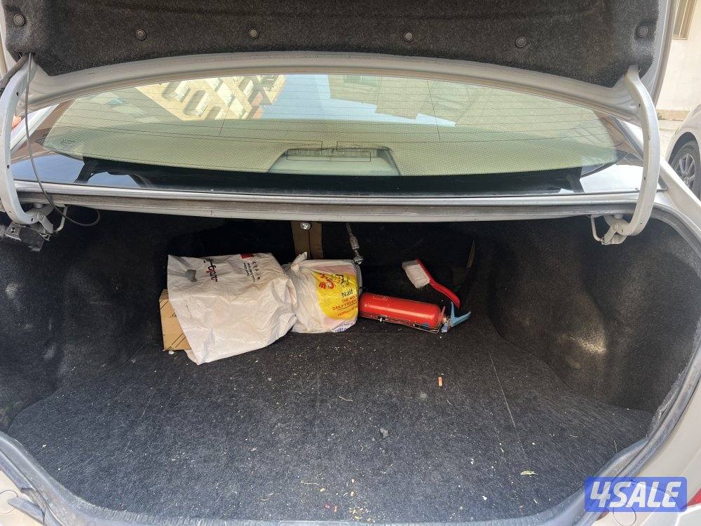 للبيع كامريGLبحاله ممتازه20177