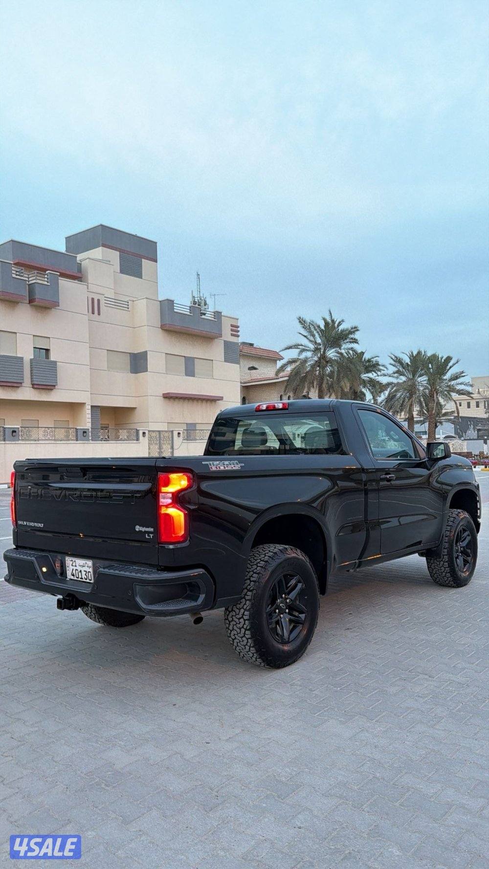 ترل بوس موديل 2022 ماشي 63 الف1