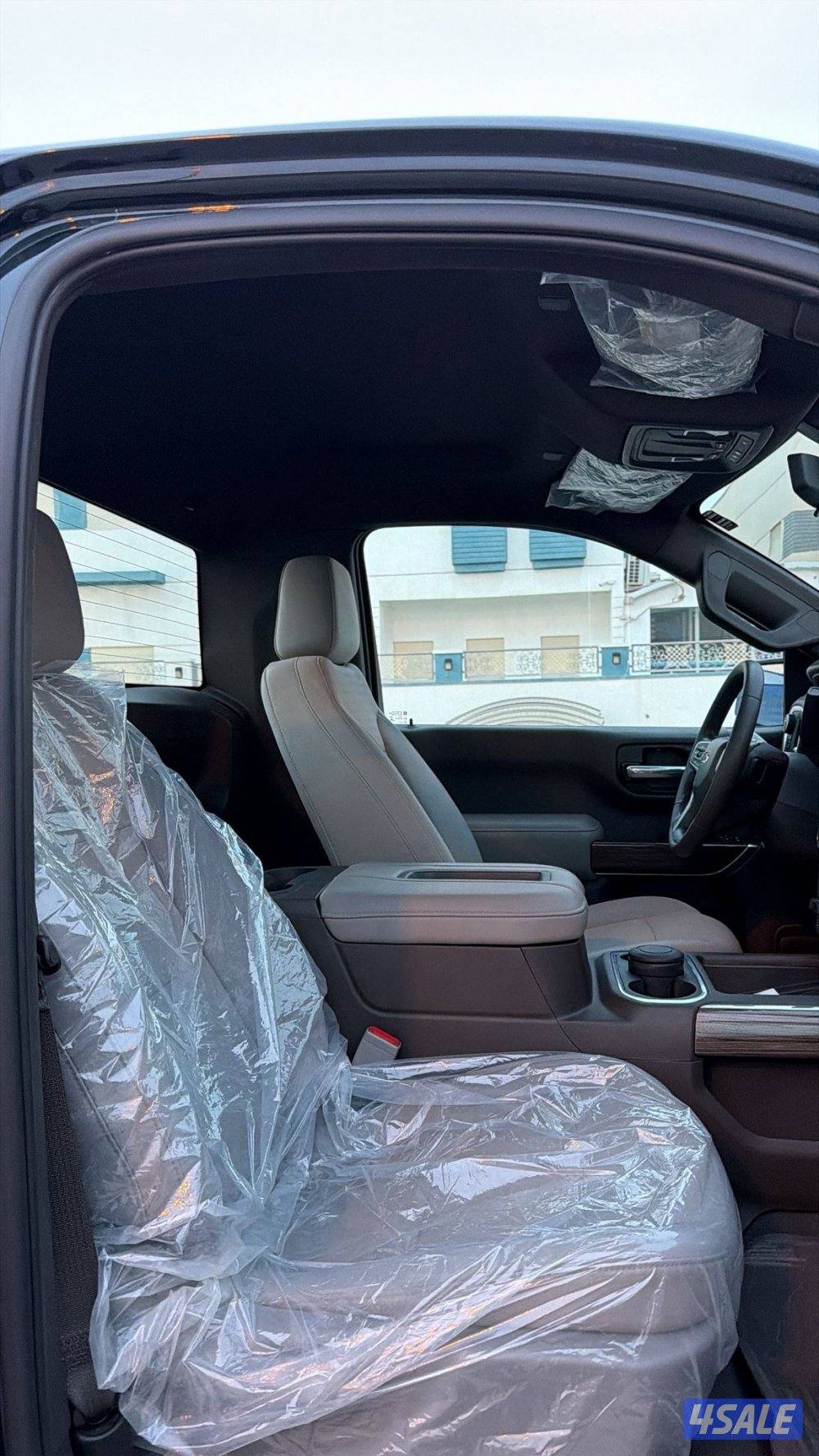 ترل بوس موديل 2022 ماشي 63 الف7