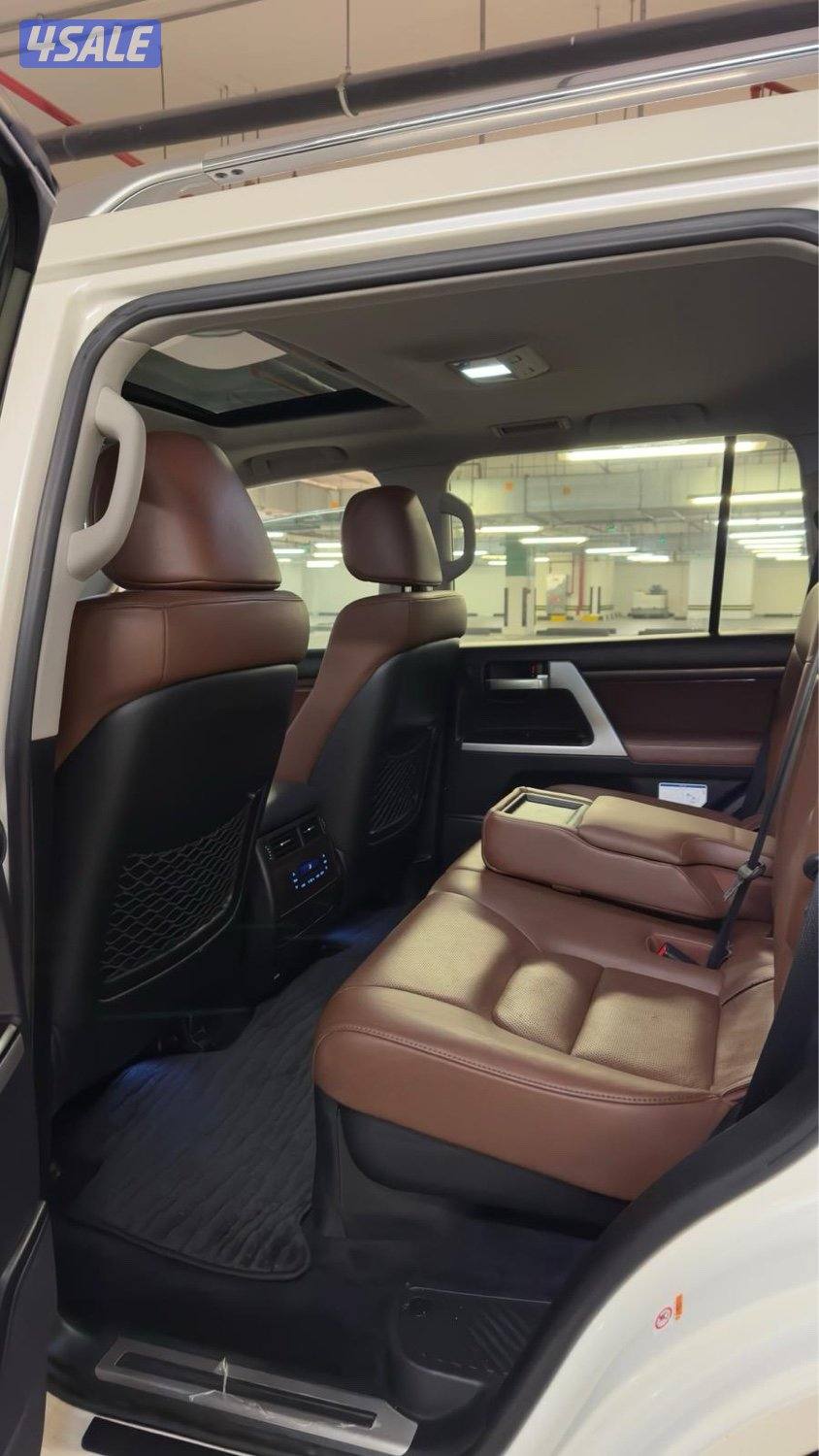 للبيع في اكس ار3