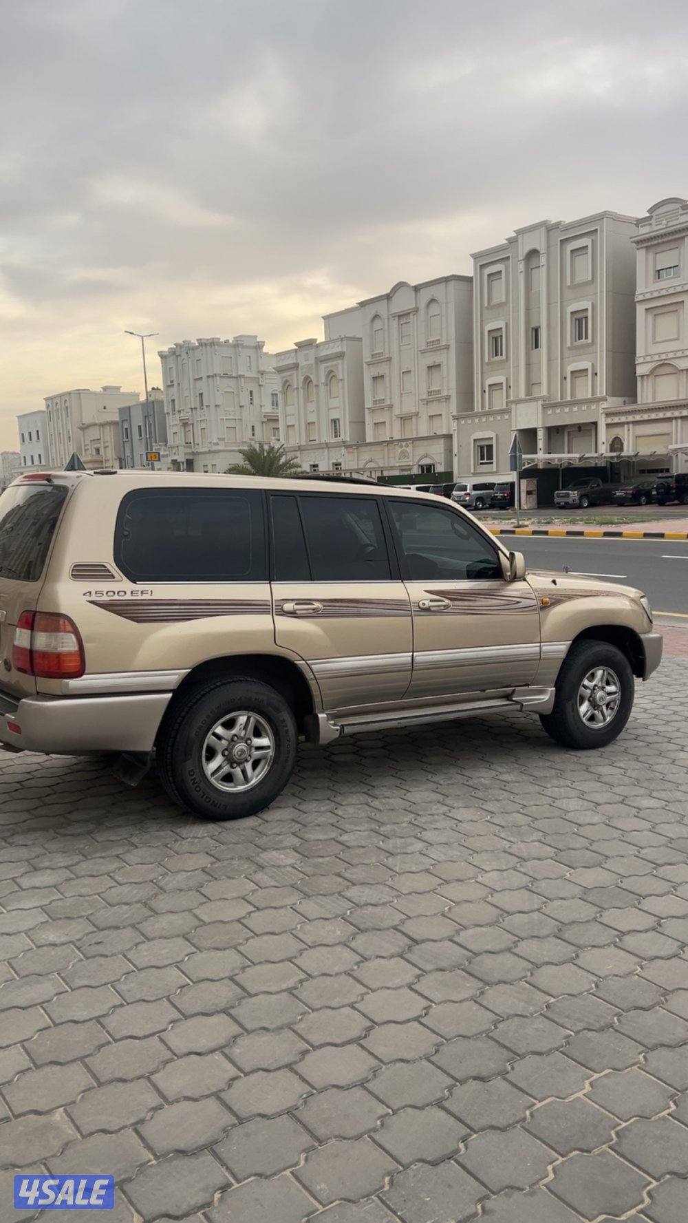 للبيع لاند ٢٠٠٤1