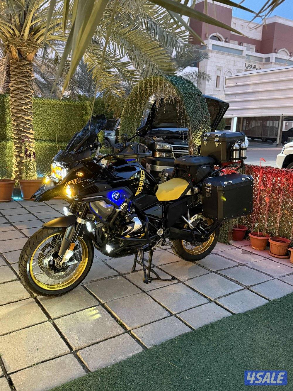 للبيع سيكل بي ام دبليو ١٢٥٠ موديل 2021 فل اوبشن7
