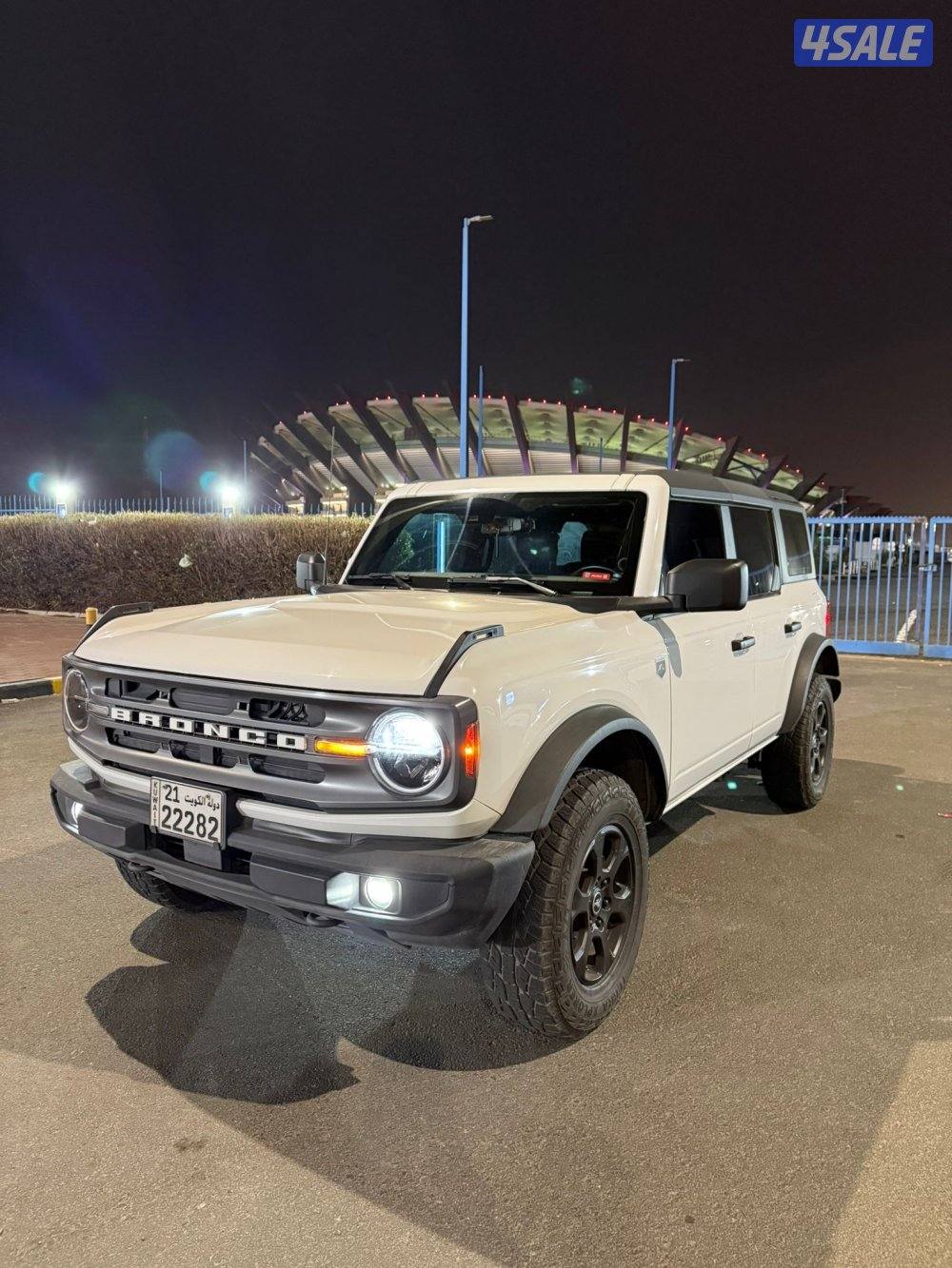 للبيع برونكو او للبدل مع باترول ٢٠٢٠ وطالع8