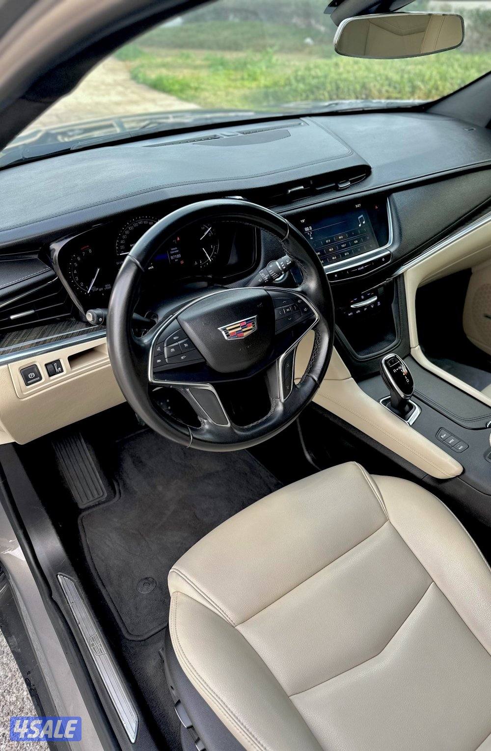 كاديلاك XT5 موديل 2019 عداد 87 الف سيرفس وكاله صبغ وكاله4