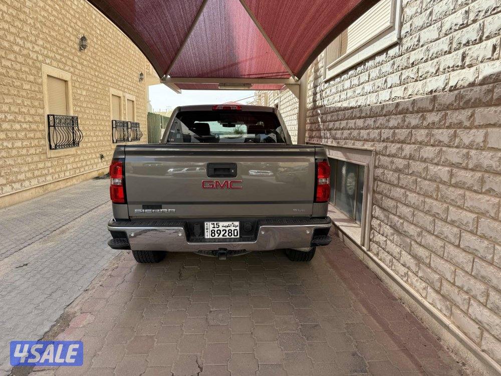 للبيع وانيت جمس سيرا 20172