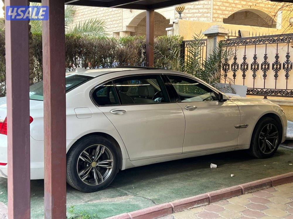 للبيع بي ام دبليو 730Li 20122