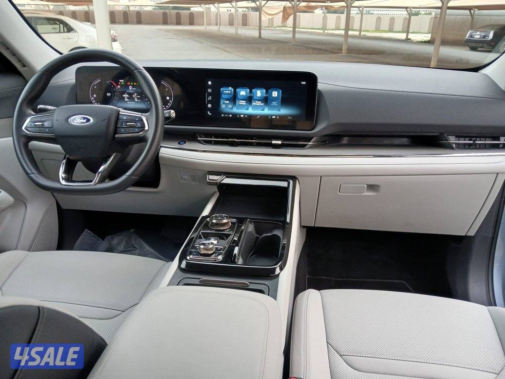 جيب فورد تيروتري 2025 الغانم عداد 18  الف7