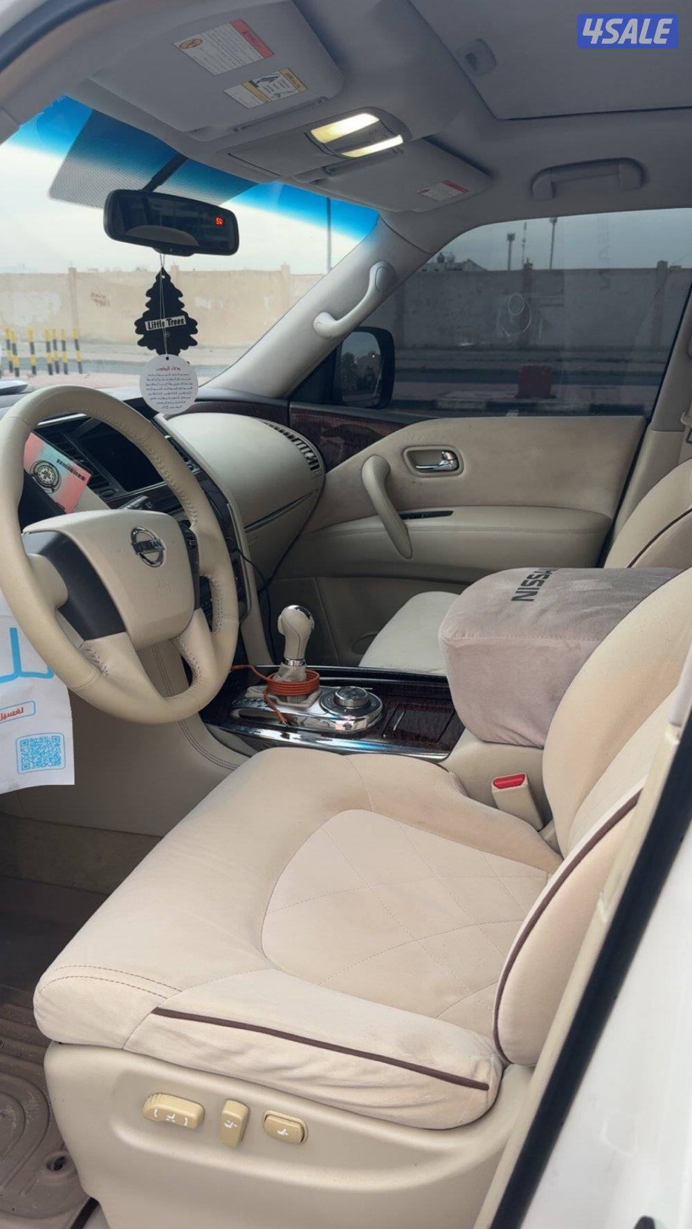 للبيع باترول se 2013 نظيف مايحتاج وله شي3