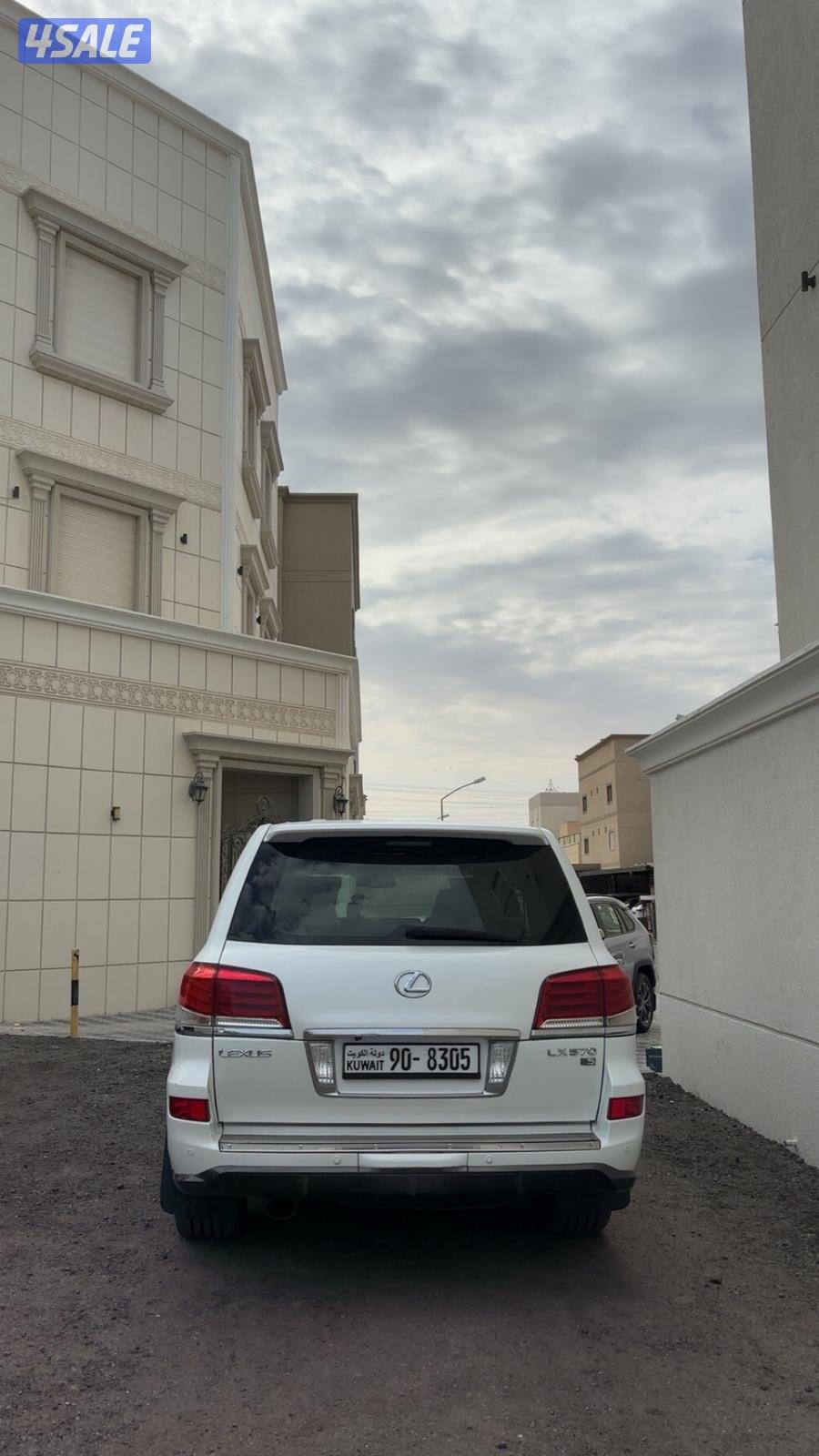 للبيع لكزس1