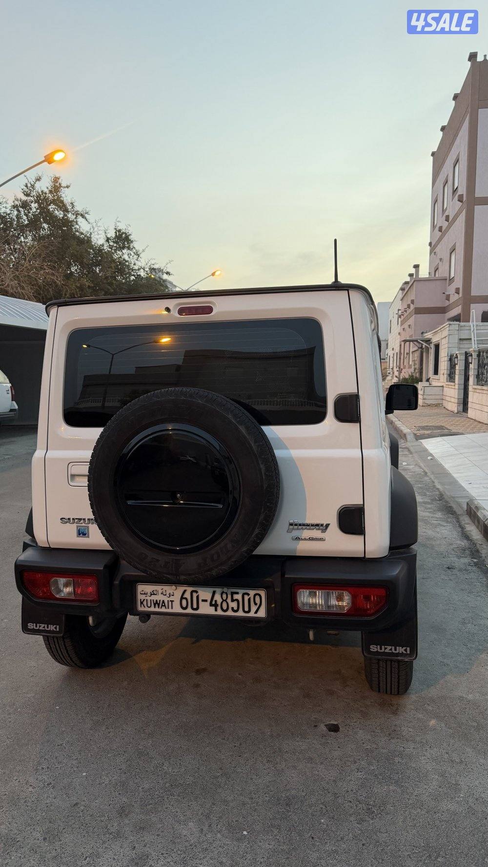 للبيع جميني ٢٠٢٢2