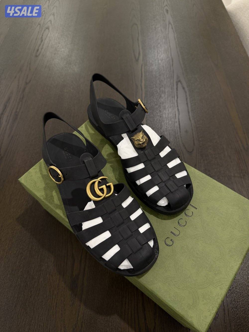 للبيع صندل Gucci1