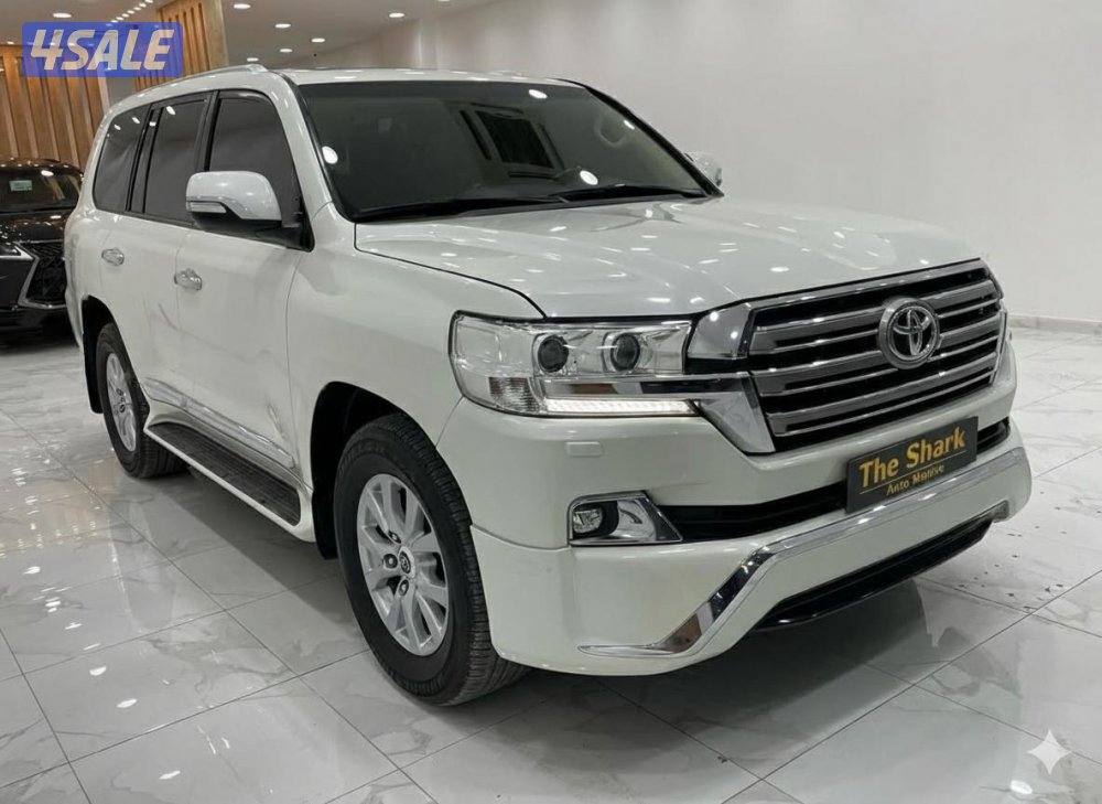 تويوتا لاند كروزر 2016 وكاله البحرين V8 أقرا الاعلان جيد من فضلك0