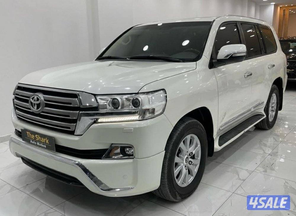 تويوتا لاند كروزر 2016 وكاله البحرين V8 أقرا الاعلان جيد من فضلك1