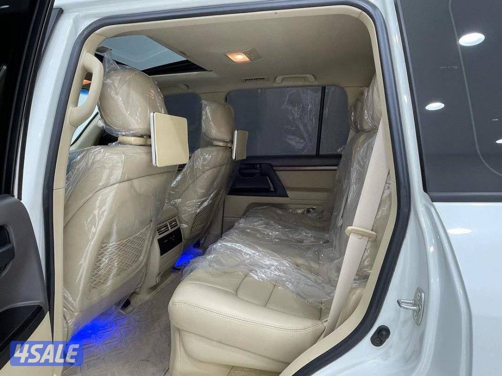 تويوتا لاند كروزر 2016 وكاله البحرين V8 أقرا الاعلان جيد من فضلك2