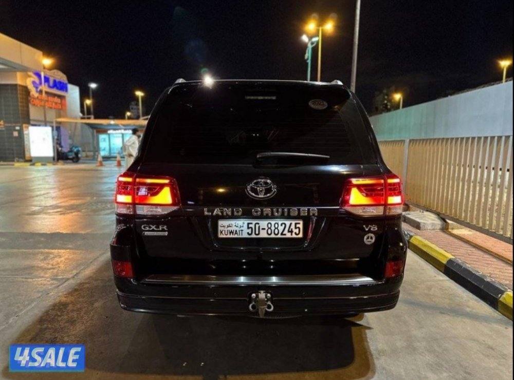 لاند كروزر GXR V8 قراند تورنق 20214