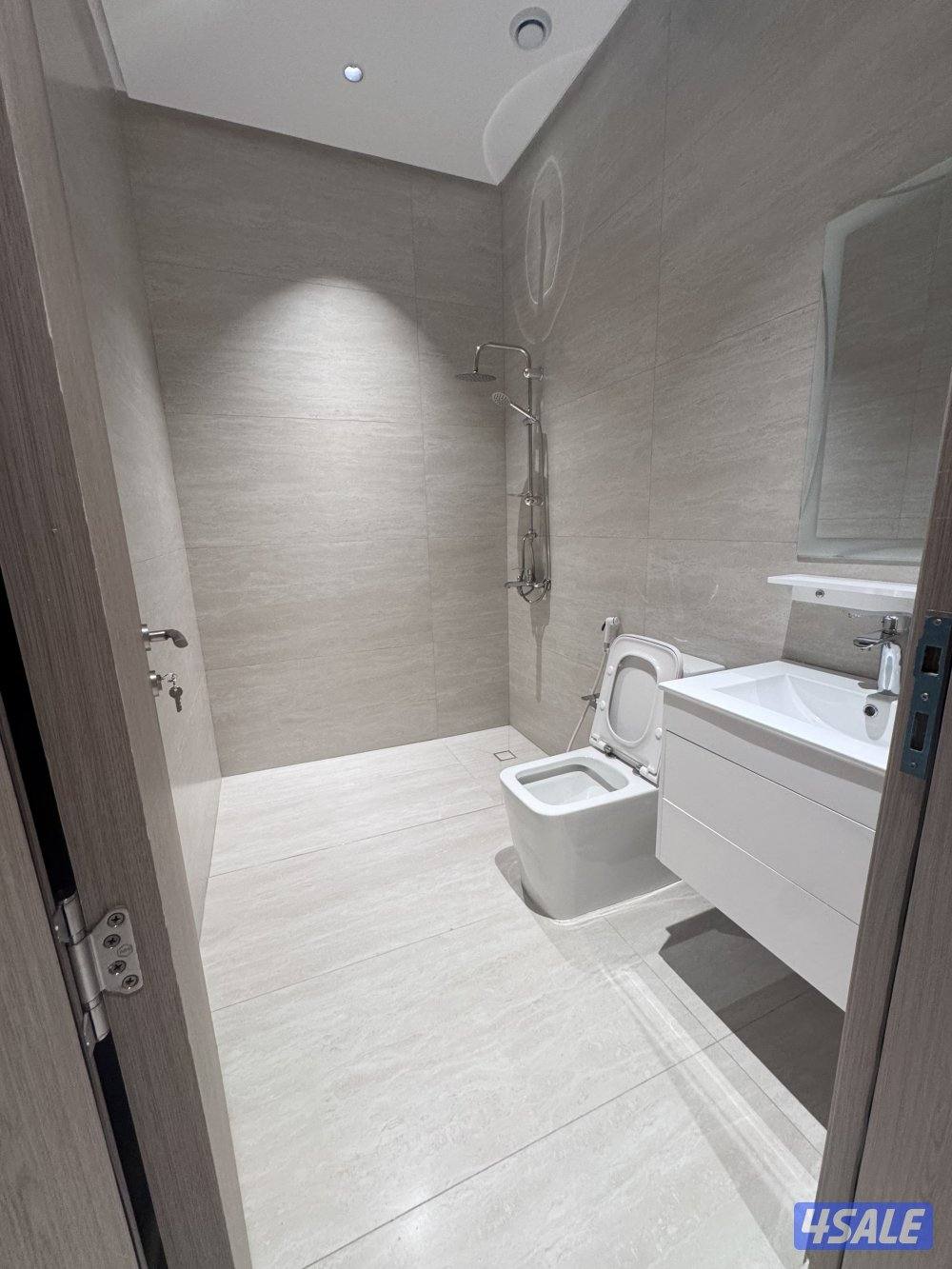 سوبر ديلوكس1