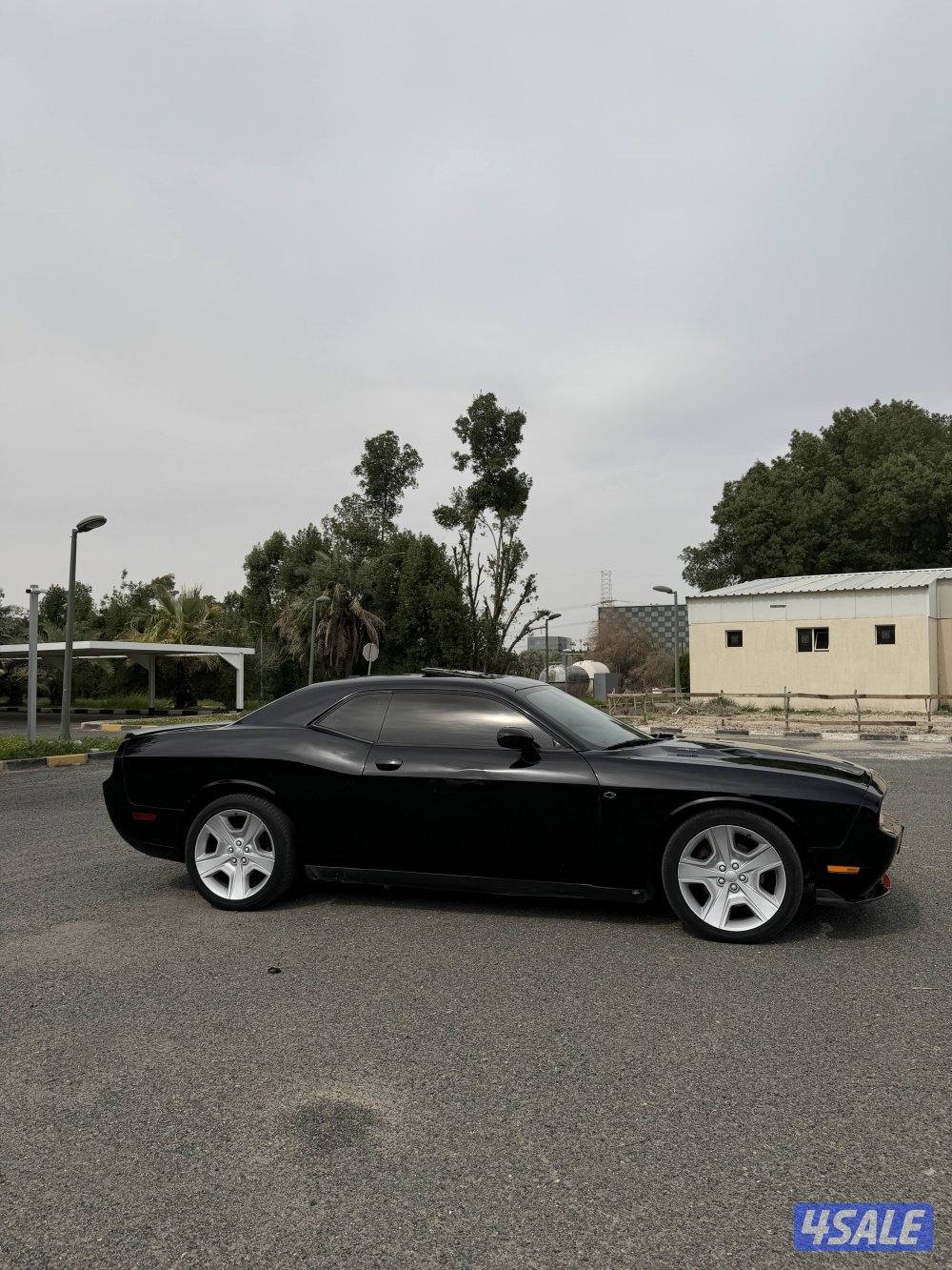 سلام عليكم للبيع بحاله ممتازه مرفق مع فحص چير مكينه شاصي فل الدرجه اول2