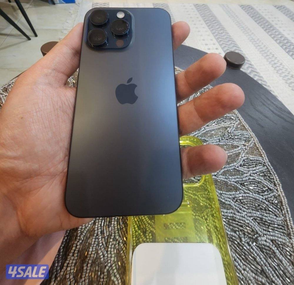 أيفون١٥برو ماكس٢٥٦جيجا أزرق🔋٨٥٪؜0