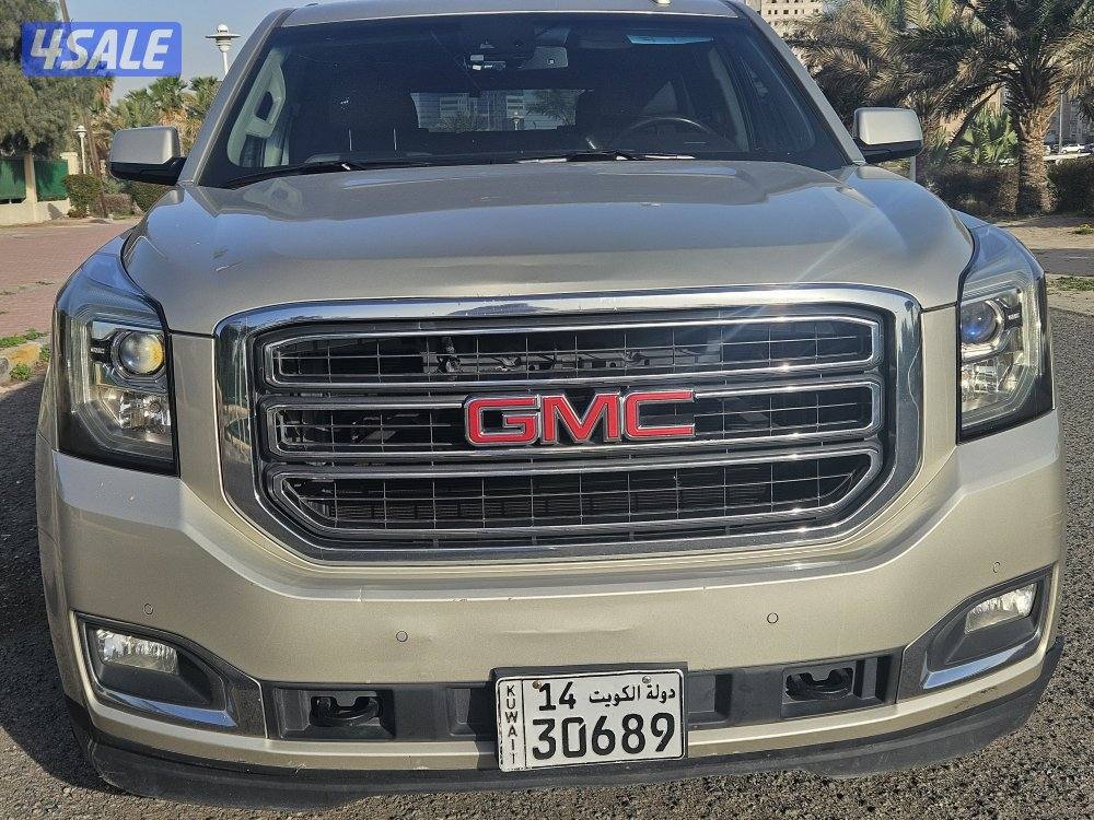 للبيع يوكن ٢٠١٦ SLT وارد الوكاله0