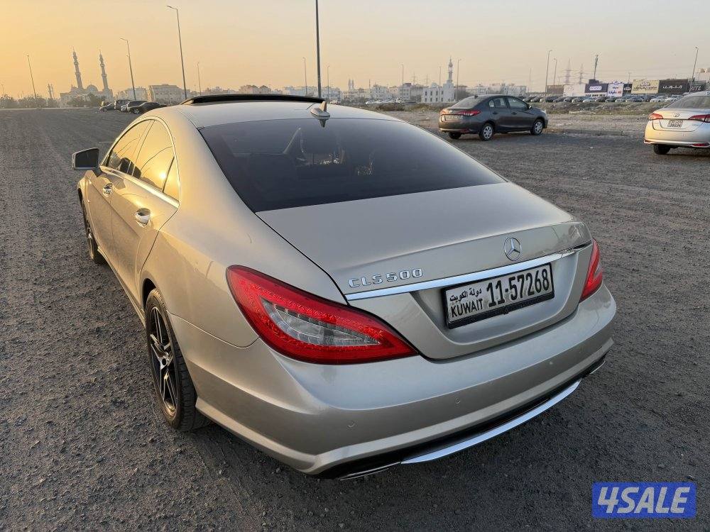 مرسيدس 2012 سي ال اس1