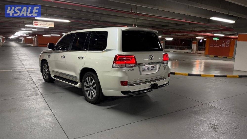 في اكس ار 20212