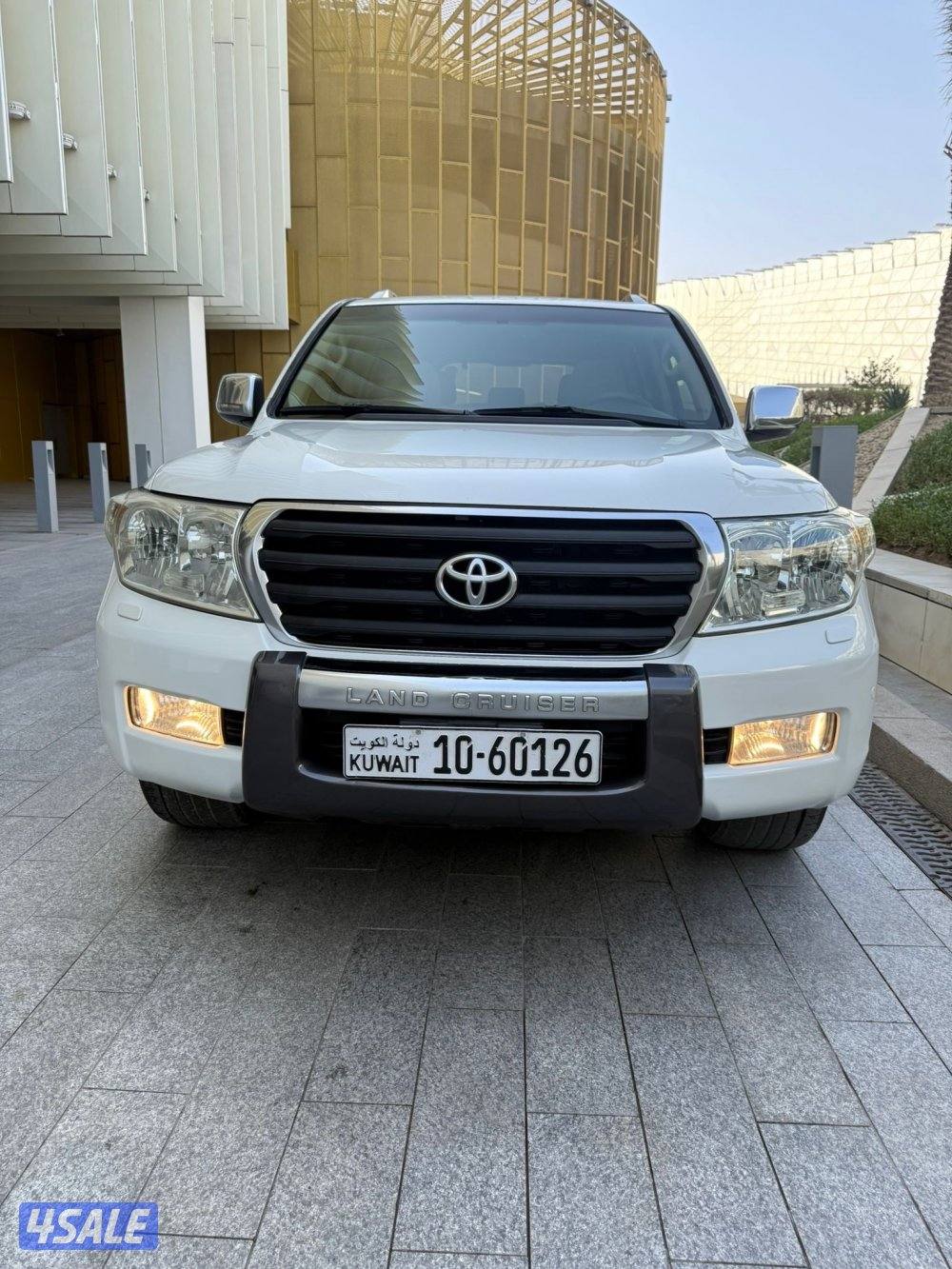 الساير 8 سلندر بحاله نظيفه جدا2