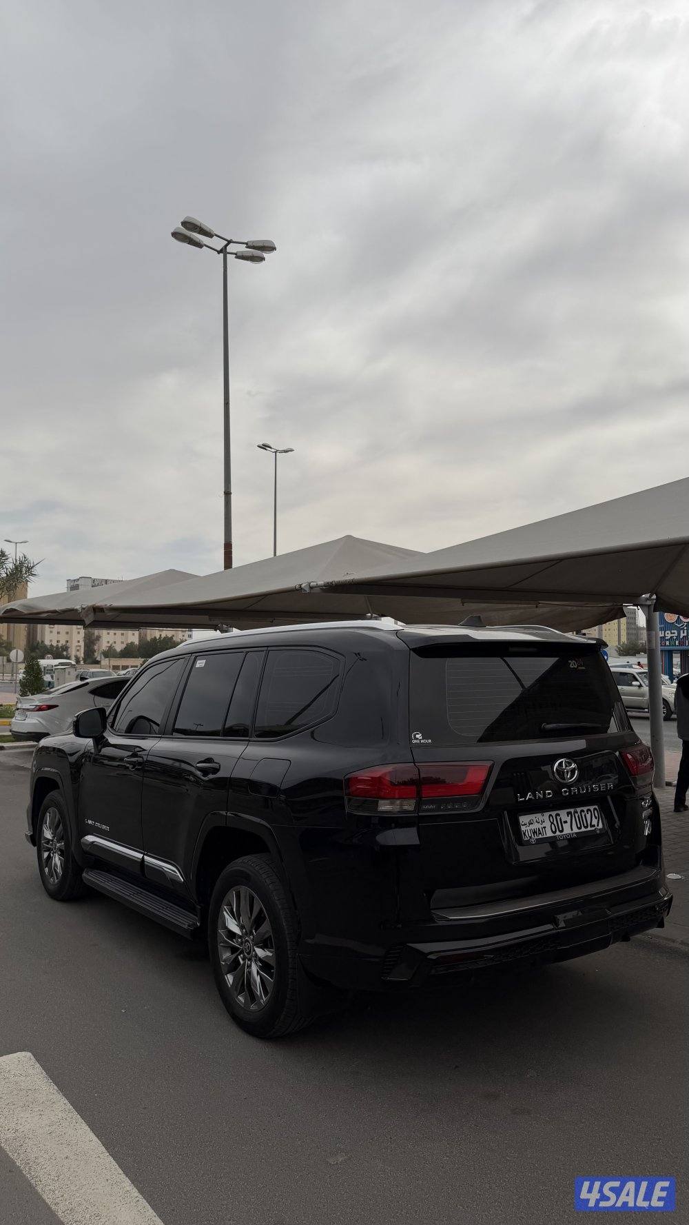 لاند كروز ايرو اس 20242