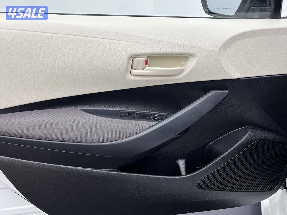 TOYOTA COROLLA 1.6L XLI STD OPTION9