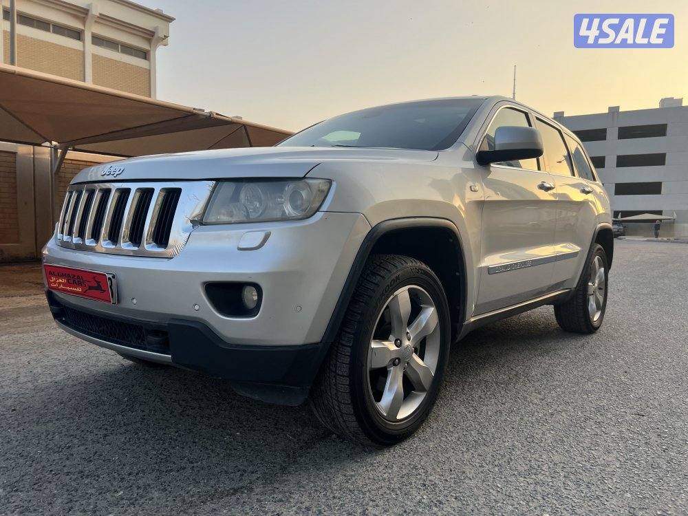 جراند شروكي / 2011 / 217 Km1