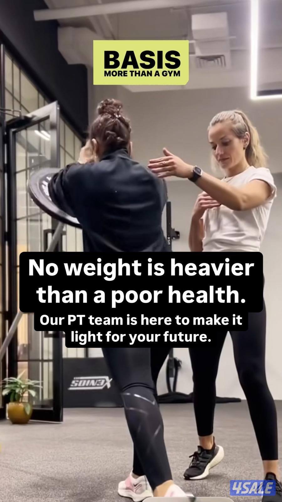 ladies only personal trainer0