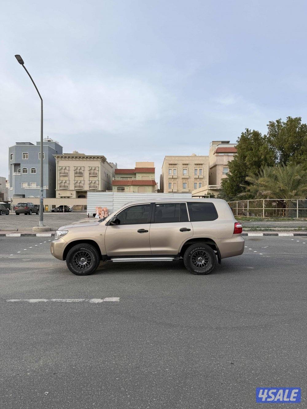 لاند كروزر G اصلي1