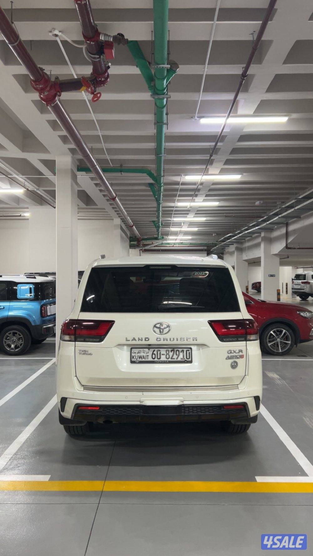 لاندكروزر 2022 AEROS GXR توين تيربو0