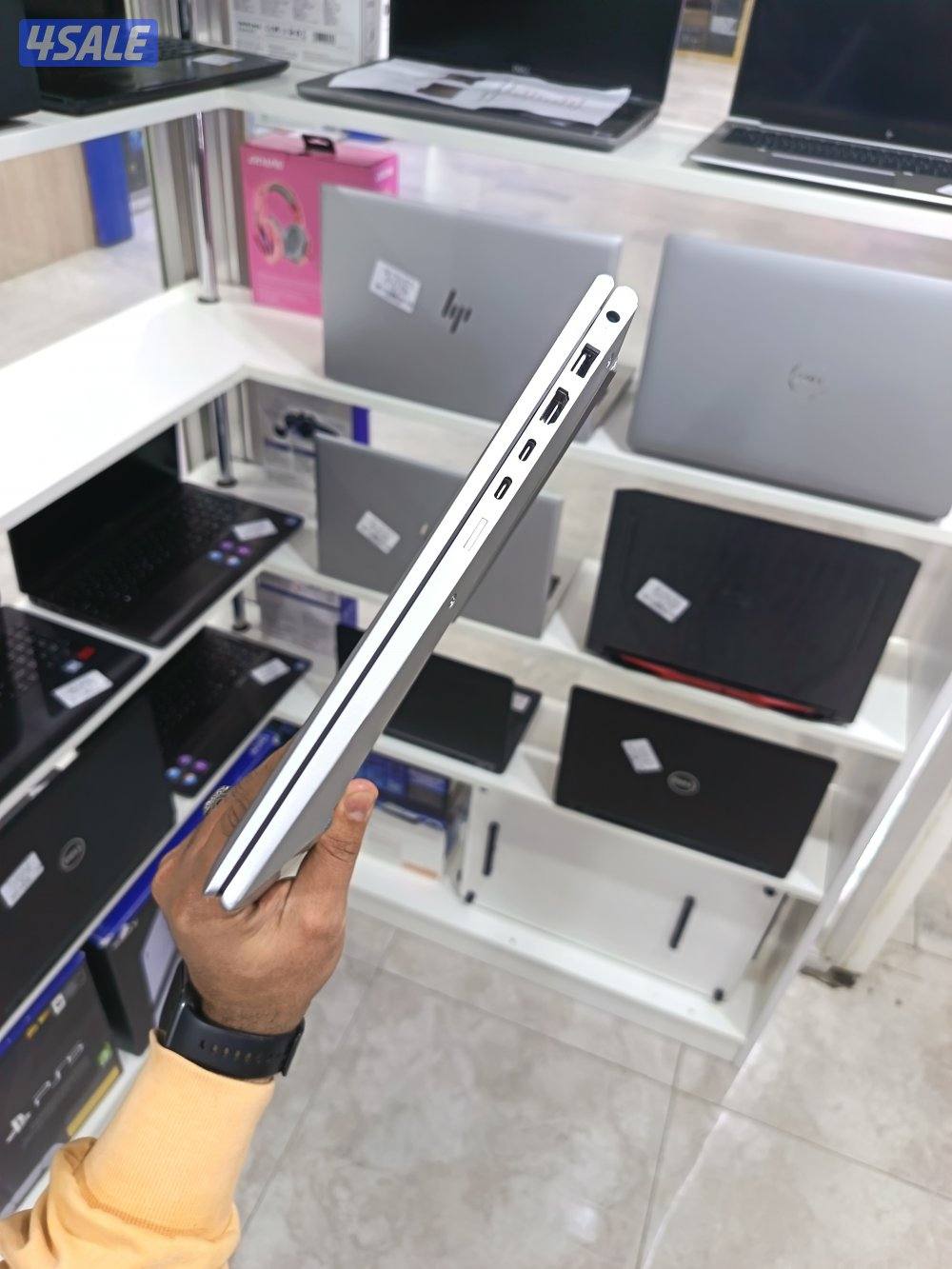 hp elitebook 850 G8 Touch core i7 11 generation Ram 16 Hard ssd تاتش4