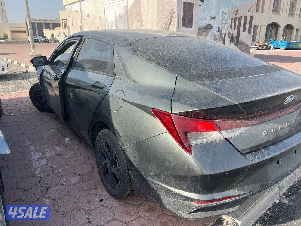 هونداي النترا موديل ٢٠٢١ فيها دعمه امامي ماشي ١٠٠ الف بيع تسقيط0