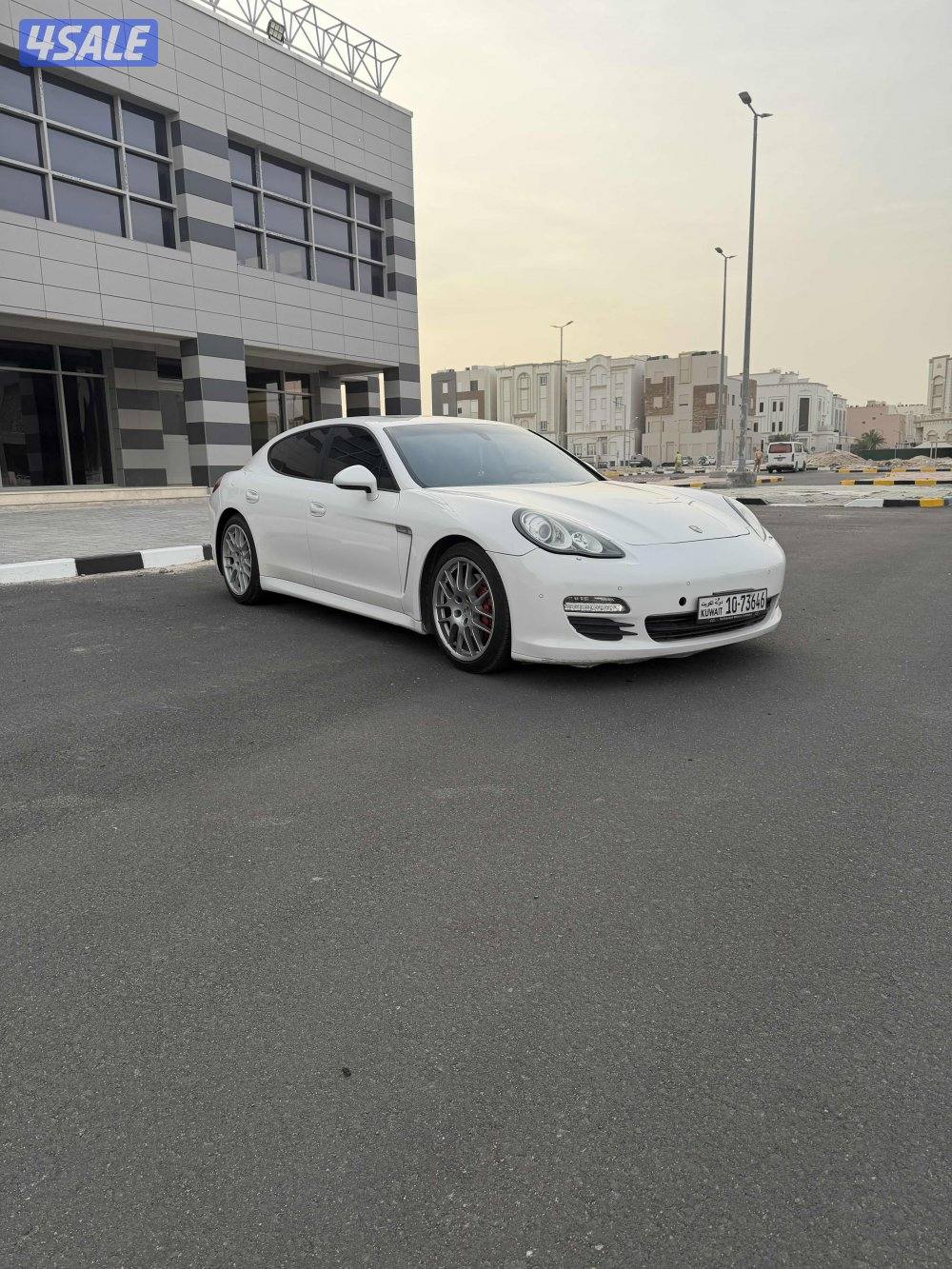 للبيع باناميرا 20110