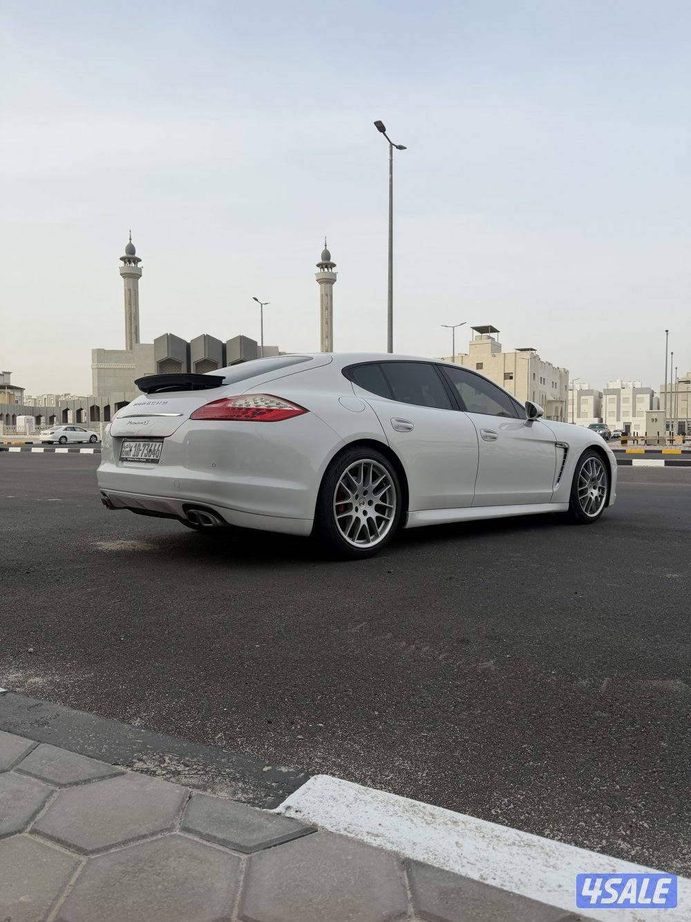 للبيع باناميرا 20114