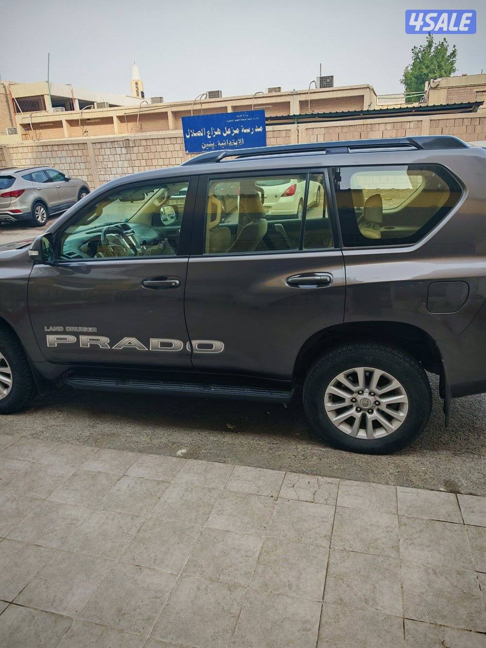 برادو تويوتا شرط الفحص صبغ الوكالة فتحه وكراسي كهرباء0