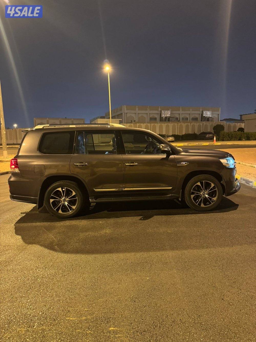 للبيع لاندكروزر vxr2