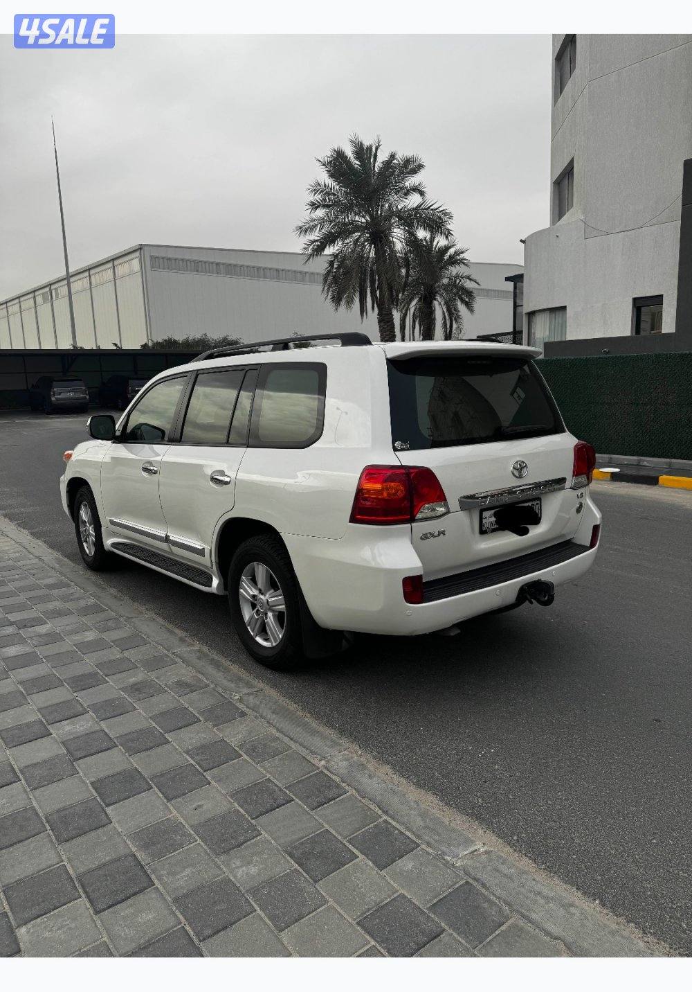 لاندكروزر 2014 المالك الاول0