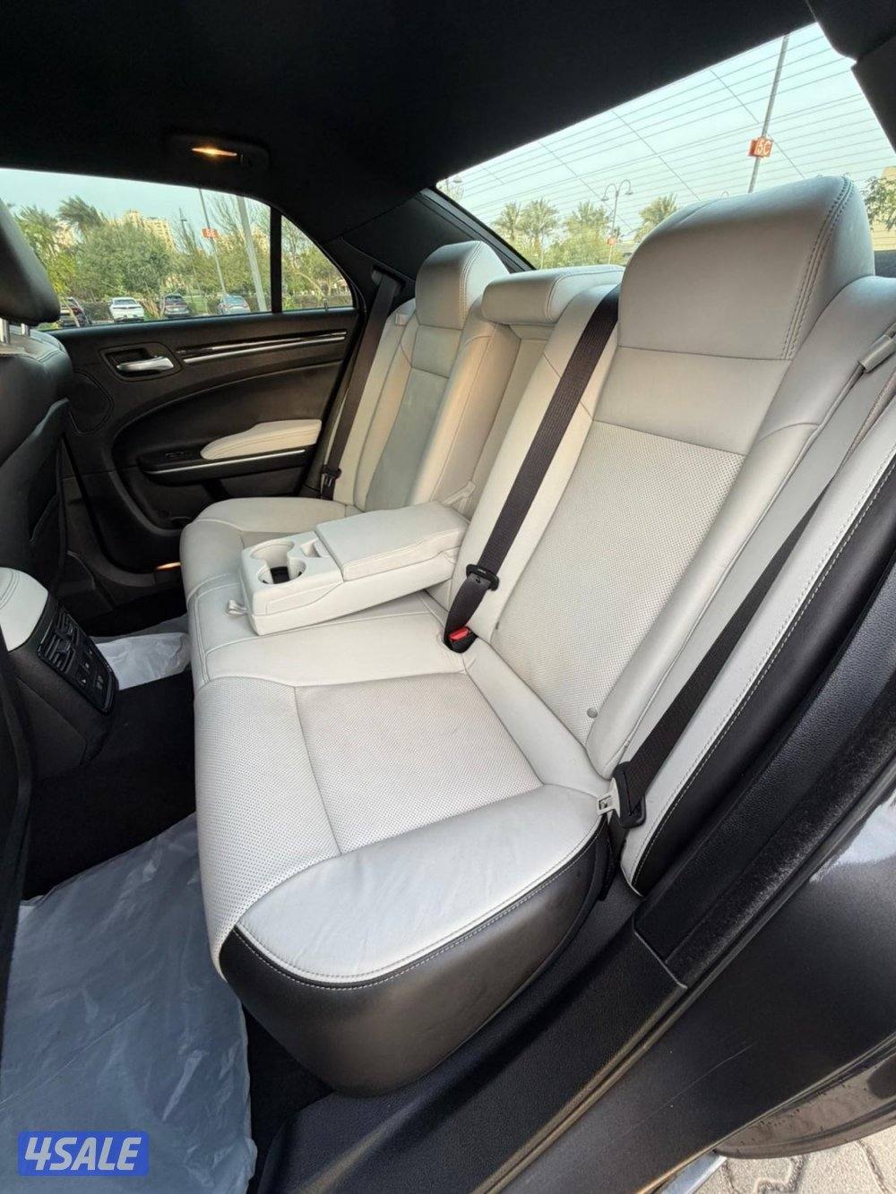 📍كرايزلر S كامل المواصفات 📍8