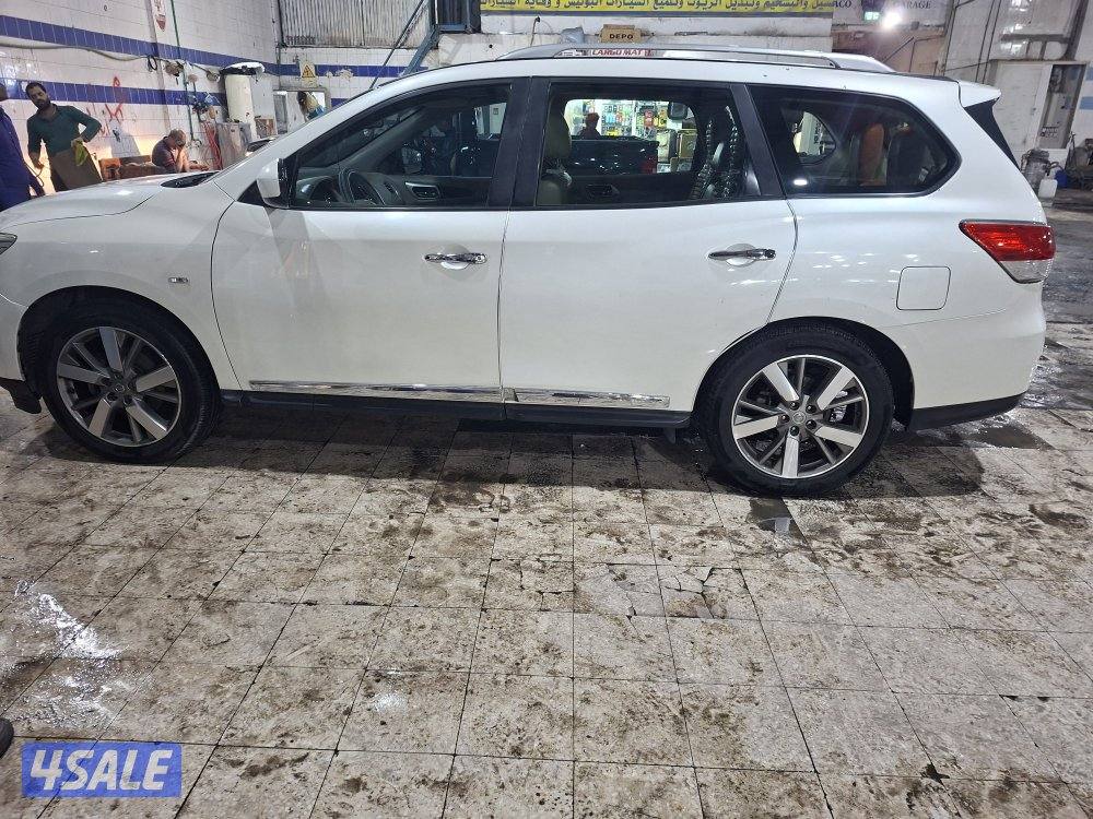 نيسان باثفندر بحالة ممتازة كامل المواصفات الدرجة الأولى صبغ الوكالة فت8