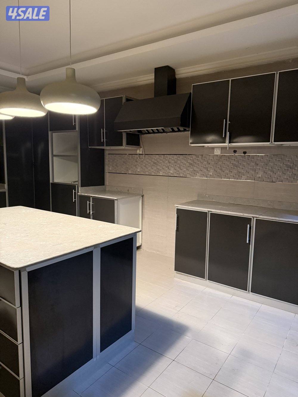 للايجار قسيمة دورين ونصف9