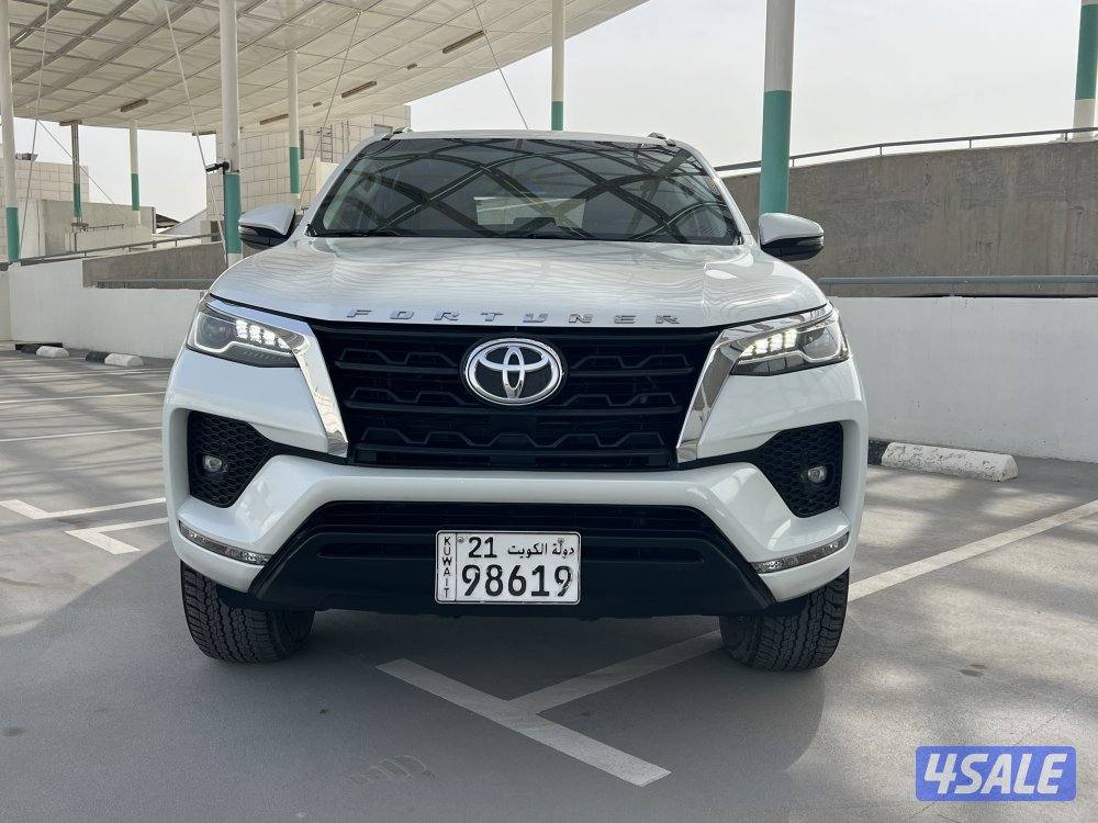 للبيع تويوتا فورتنر1